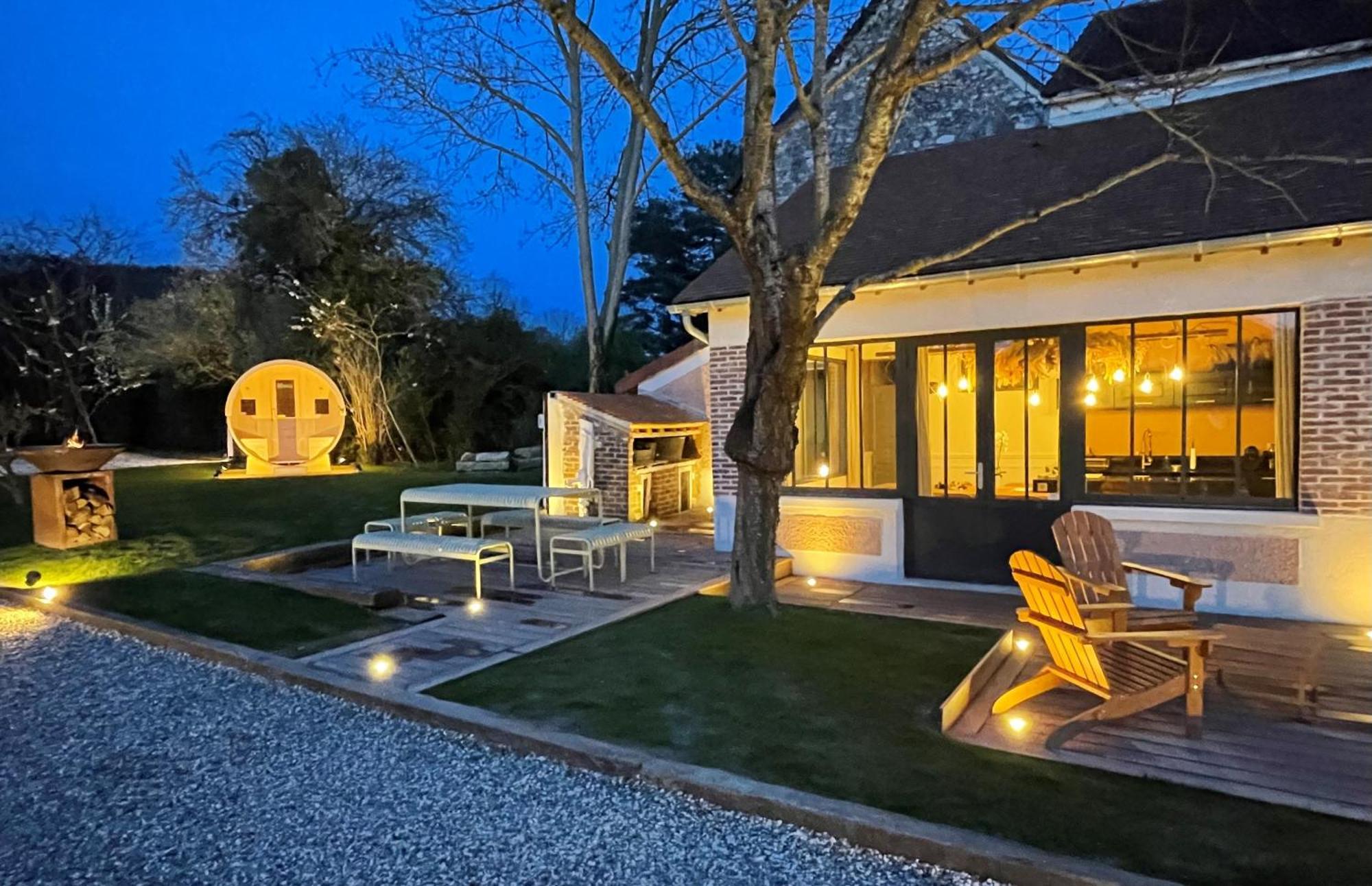 La Petite Maison De Giverny - Gite De Charme 5 Etoiles Au Coeur Du Village - 3 Chambres Ngoại thất bức ảnh
