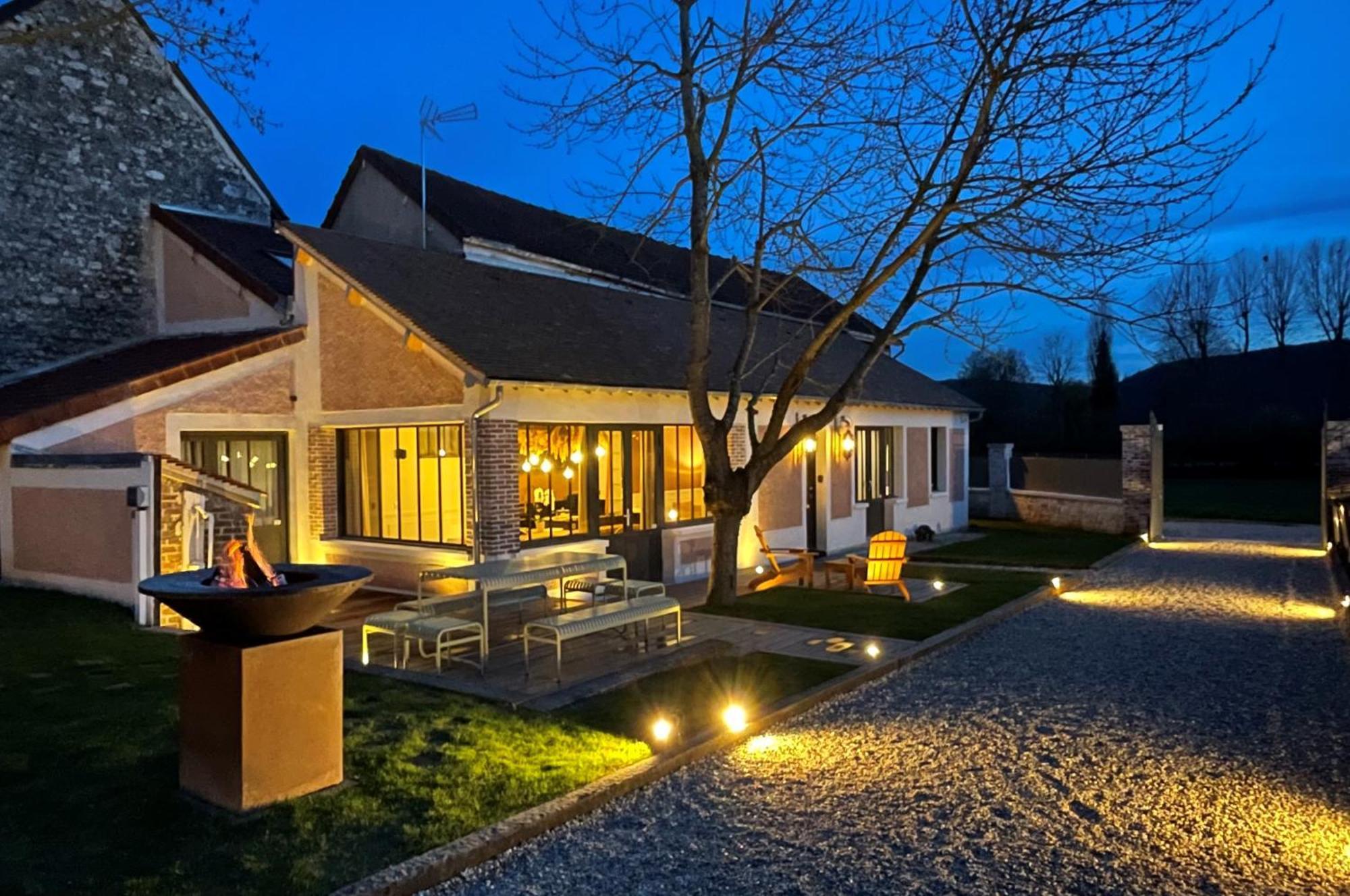 La Petite Maison De Giverny - Gite De Charme 5 Etoiles Au Coeur Du Village - 3 Chambres Ngoại thất bức ảnh