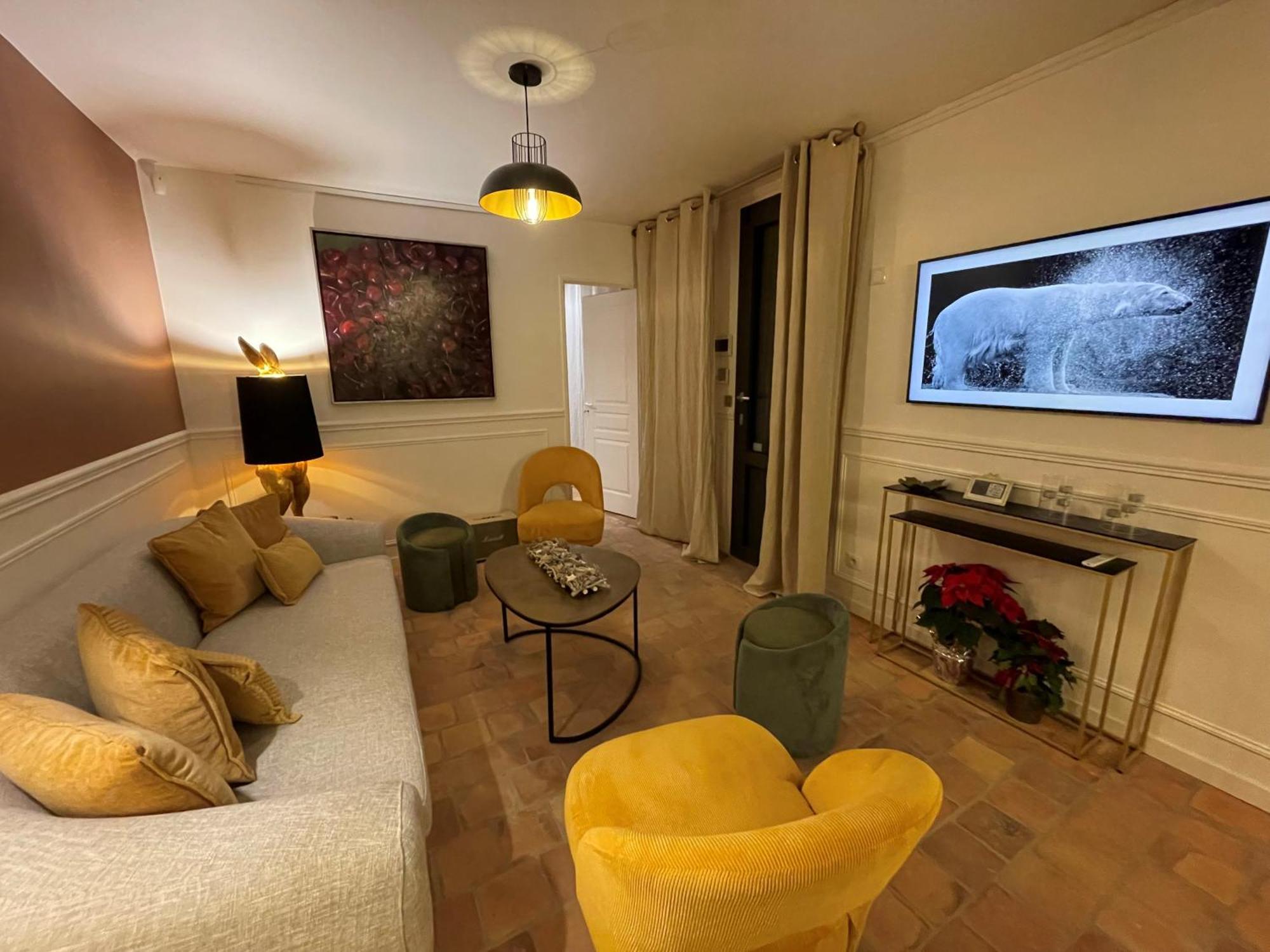 La Petite Maison De Giverny - Gite De Charme 5 Etoiles Au Coeur Du Village - 3 Chambres Ngoại thất bức ảnh